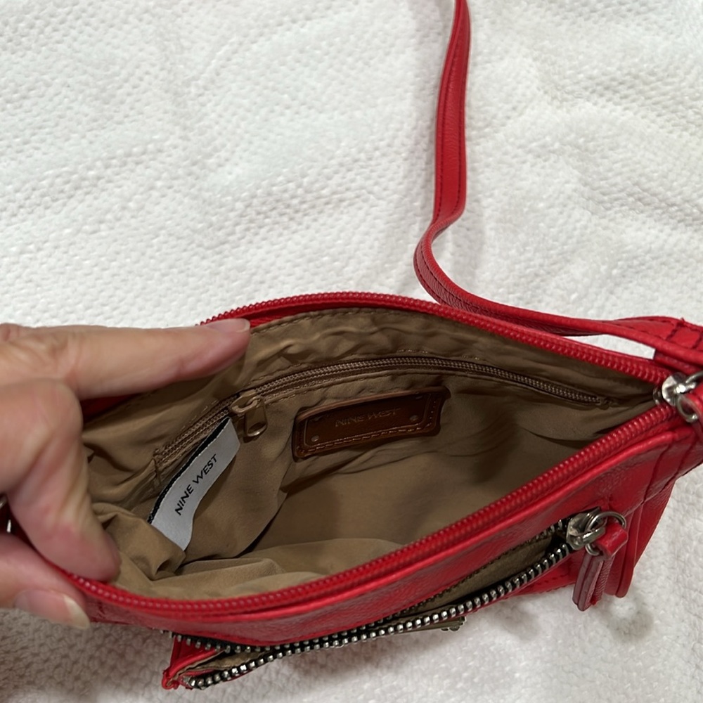 Purse - Picture 3 of 5